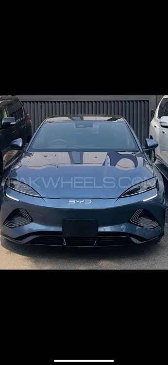 BYD Seal 2025 for Sale in Lahore Image-1