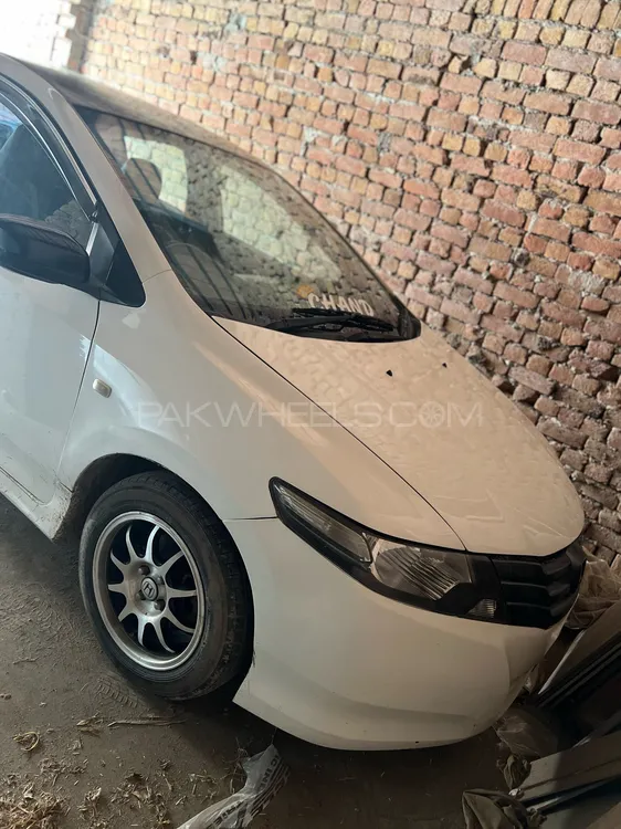 Honda City 2014 for Sale in Faisalabad Image-1