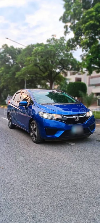 Honda Fit 2015 for Sale in Lahore Image-1