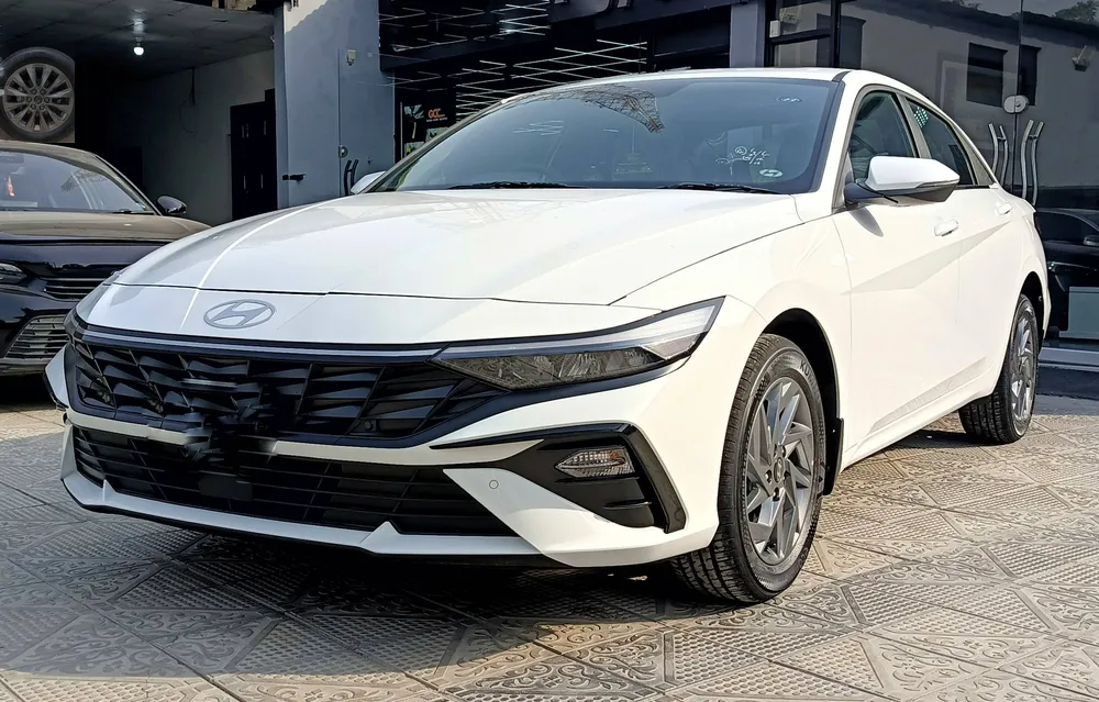 Hyundai Elantra 2025 for Sale in Islamabad Hyundai Elantra 2025 for Sale in Islamabad Image-5