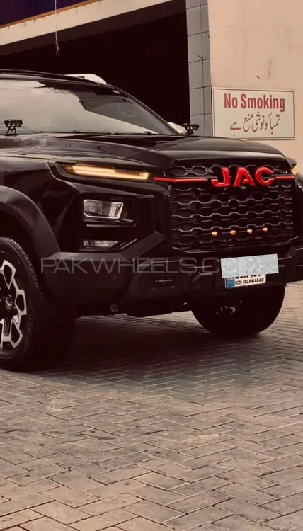 JAC T9 2025 for Sale in Islamabad Image-1