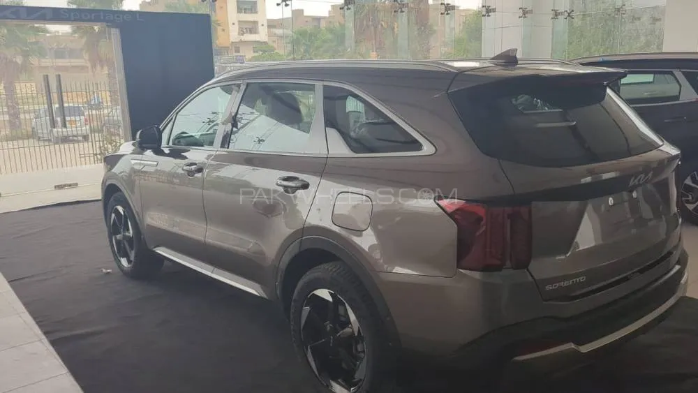 KIA Sorento 2025 for Sale in Karachi Image-1