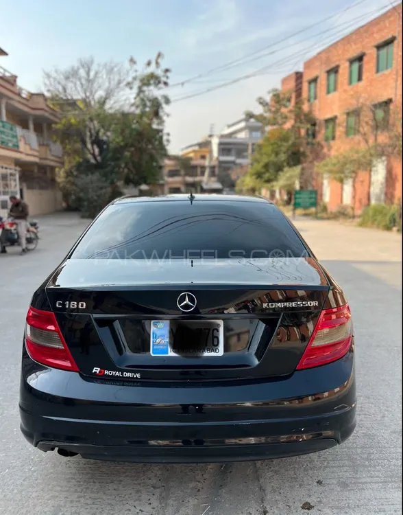 Mercedes Benz C Class 2008 for Sale in Islamabad Image-1