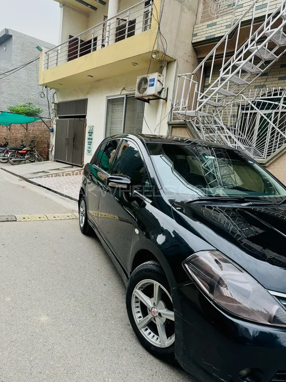 Nissan Tiida 2012 for Sale in Lahore Image-1
