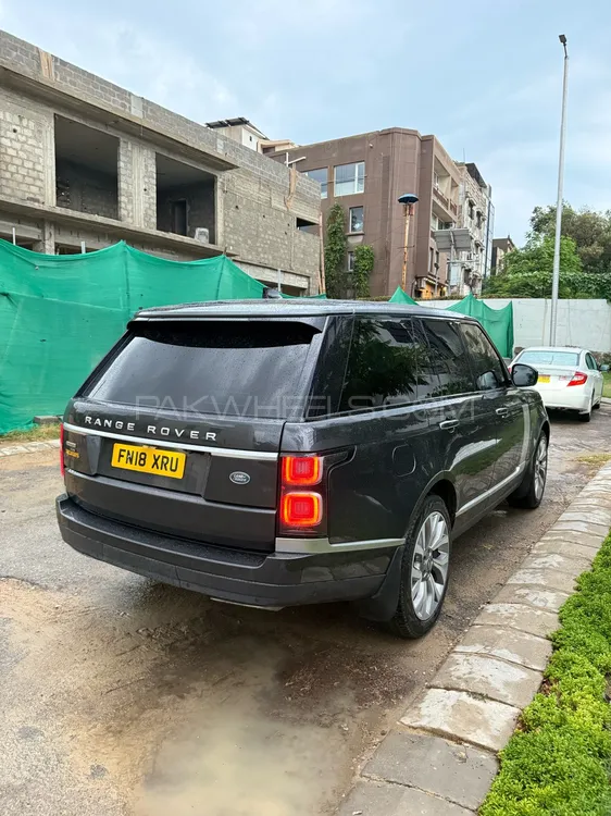 Range Rover Autobiography 2018 for Sale in Karachi Range Rover Autobiography 2018 for Sale in Karachi Image-3