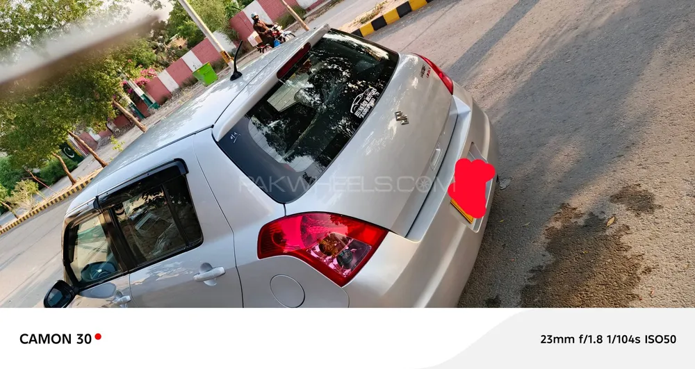 Suzuki Swift 2015 for Sale in Bahawalpur Image-1
