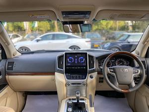 Toyota Land Cruiser ZX
Model: 2017
Mileage: 51,000 km
Reg Year: 2018

*Original TV + 4 cameras 
*Cool box
*Back autodoor 
*Rear Entertainment
*Sunroof
*Radar 
*7 seater

Calling and Visiting Hours

Monday to Saturday

11:00 AM to 7:00 PM