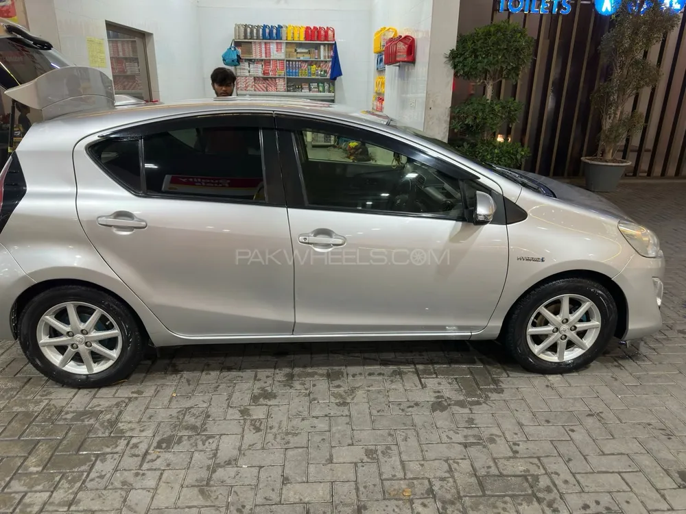 Toyota Aqua 2015 for Sale in Lahore Image-1
