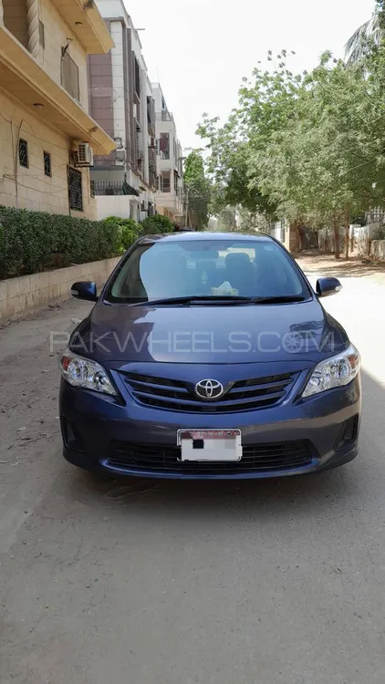 Toyota Corolla 2012 for Sale in Karachi Image-1