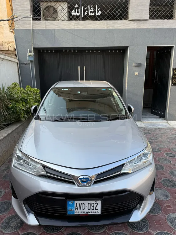 Toyota Corolla Axio 2019 for Sale in Islamabad Image-1