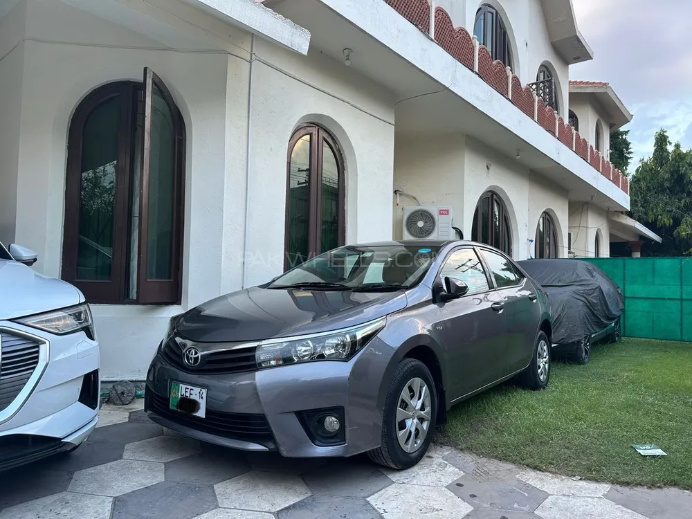 Toyota Corolla 2014 for Sale in Lahore Image-1