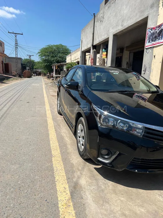 Toyota Corolla 2016 for Sale in Sargodha Image-1