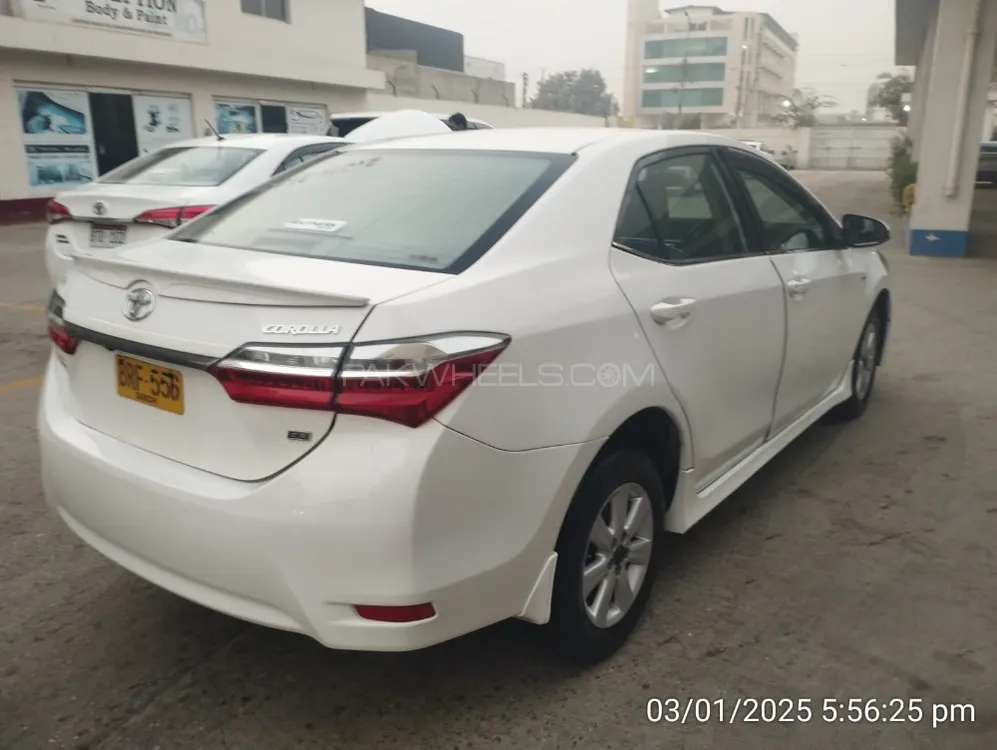Toyota Corolla 2020 for Sale in Karachi Image-1