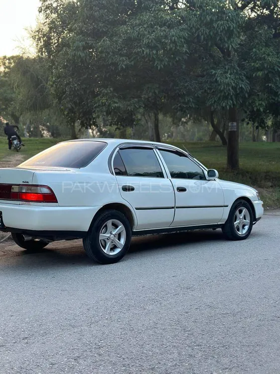Toyota Corolla 1999 for Sale in Kamra Image-1