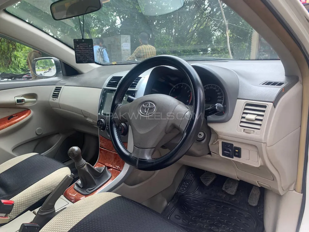 Toyota Corolla 2009 for Sale in Islamabad Image-1