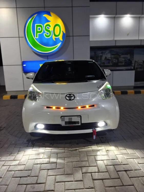 Toyota iQ 2009 for Sale in Multan Image-1
