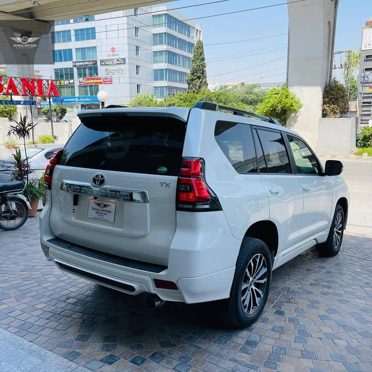 Toyota Prado 2019 for Sale in Rawalpindi Toyota Prado 2019 for Sale in Rawalpindi Image-4