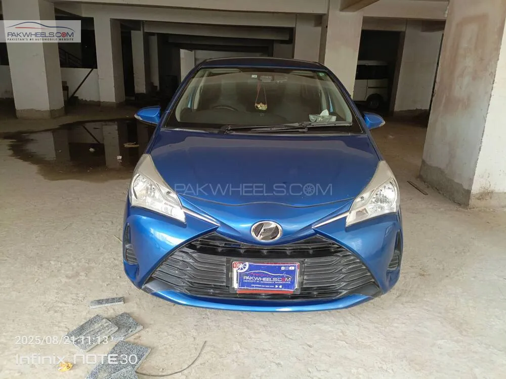 Toyota Vitz 2018 for Sale in Karachi Image-1