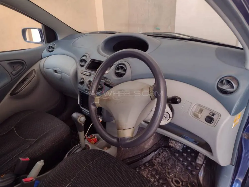Toyota Vitz 1999 for Sale in Islamabad Image-1