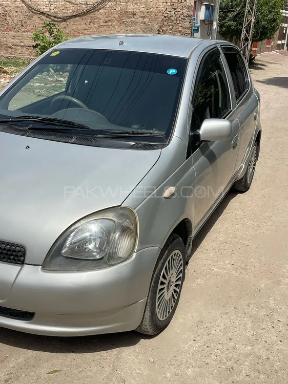 Toyota Vitz 2000 for Sale in Multan Toyota Vitz 2000 for Sale in Multan Image-3