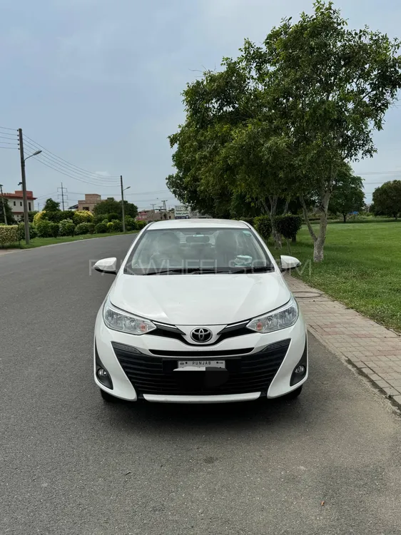 Toyota Yaris Sedan 2020 for Sale in Lahore Image-1