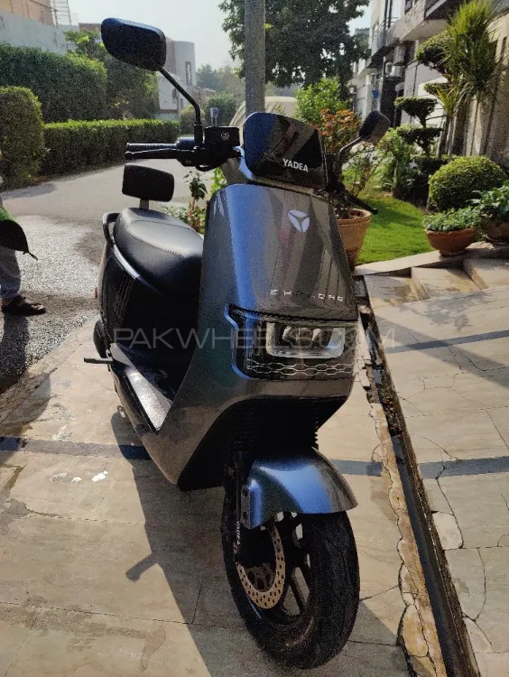 Yadea Epoc-H 2024 for Sale Image-1