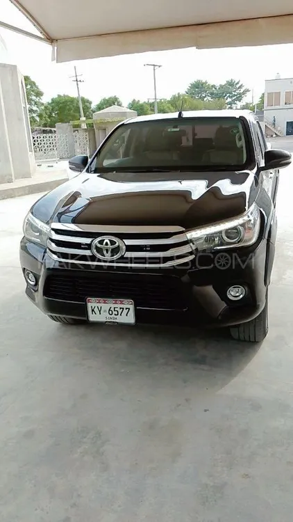 Toyota Hilux 2019 for Sale in Faisalabad Image-1
