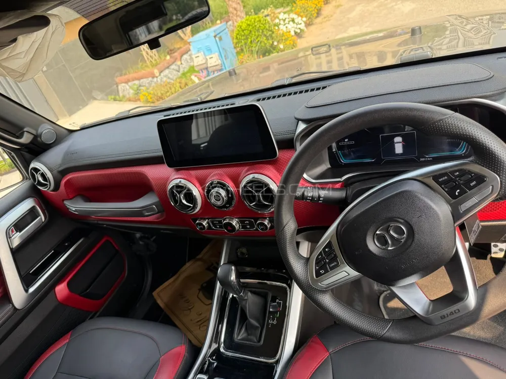 BAIC BJ40 Plus 2023 for Sale in Sialkot BAIC BJ40 Plus 2023 for Sale in Sialkot Image-4