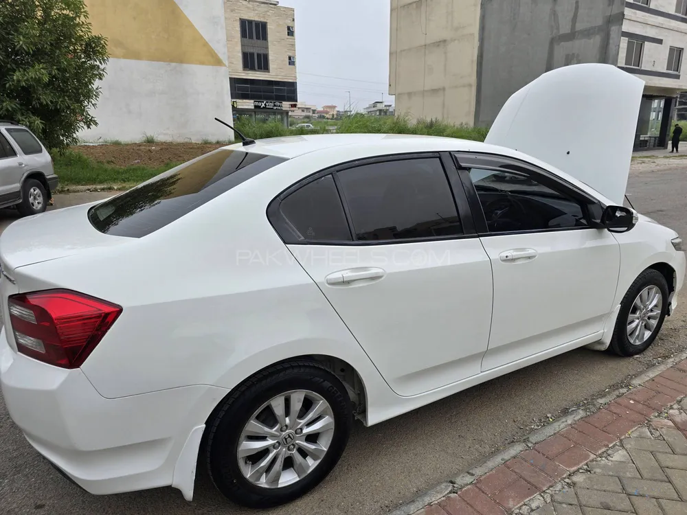 Honda City 2015 for Sale in Attock Image-1