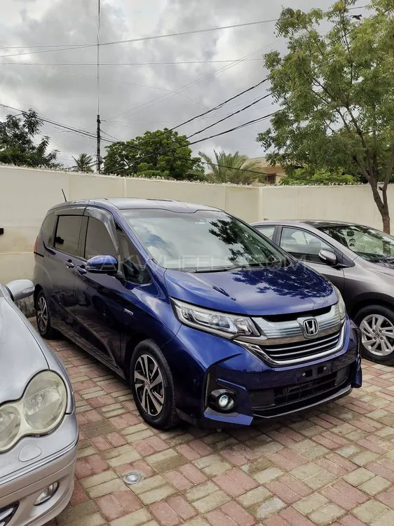 Honda Freed 2018 for Sale in Karachi Image-1