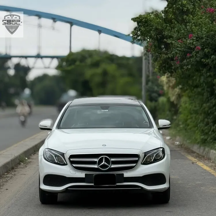 Mercedes Benz E Class 2017 for Sale in Lahore Image-1