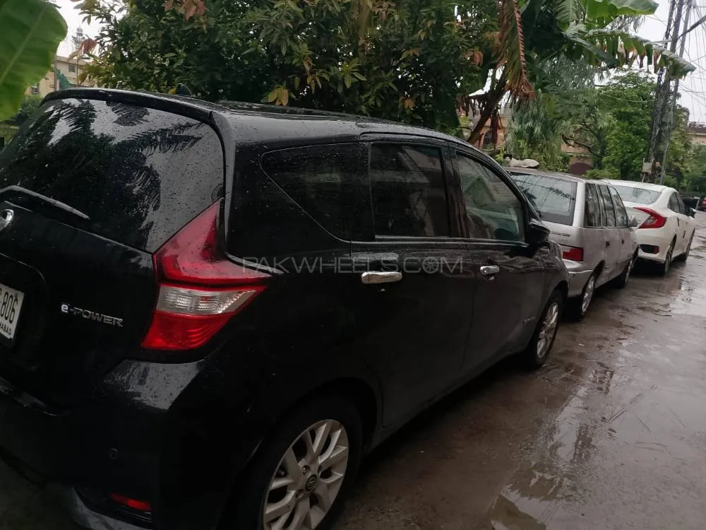 Nissan Note 2019 for Sale in Lahore Image-1