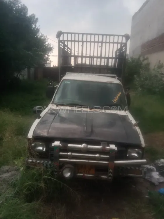 Toyota Hilux 1974 for Sale in Lahore Image-1