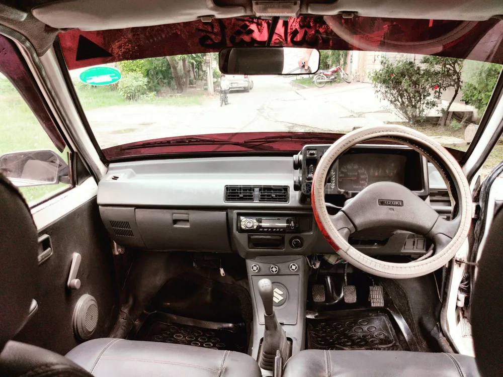Suzuki Mehran 2014 for Sale in Lahore Suzuki Mehran 2014 for Sale in Lahore Image-5
