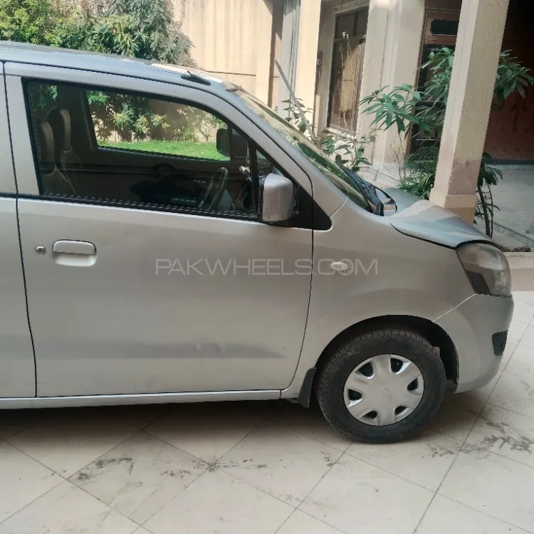 Suzuki Wagon R 2018 for Sale in Faisalabad Image-1