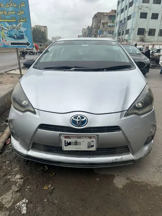 Toyota Aqua 2013 for Sale in Karachi Image-1
