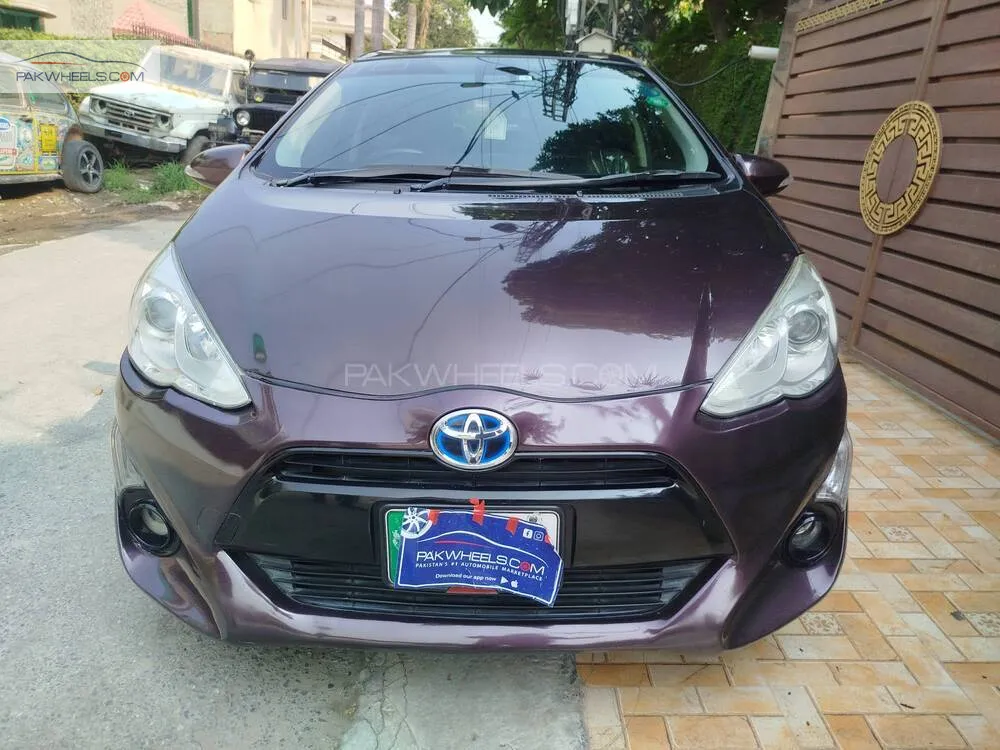 Toyota Aqua 2017 for Sale in Lahore Image-1