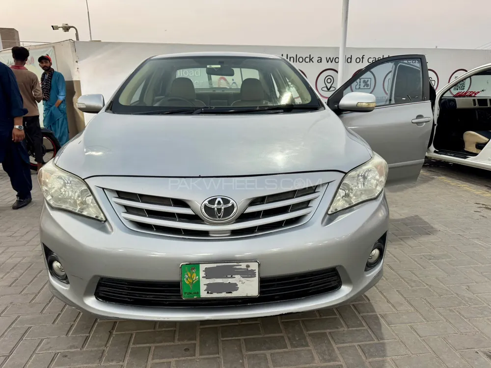 Toyota Corolla 2012 for Sale in Multan Image-1