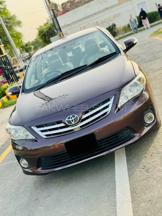 Toyota Corolla 2012 for Sale in Burewala Image-1
