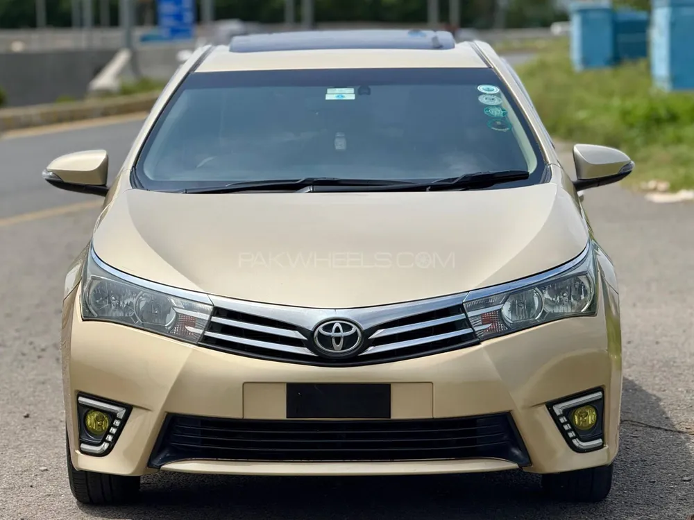 Toyota Corolla 2014 for Sale in Pak pattan sharif Image-1