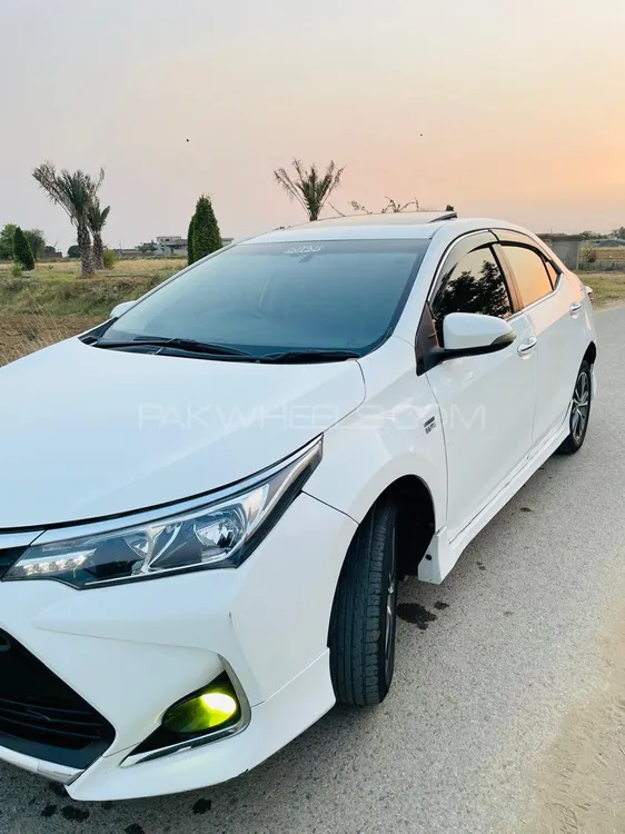 Toyota Corolla 2017 for Sale in Gujrat Image-1
