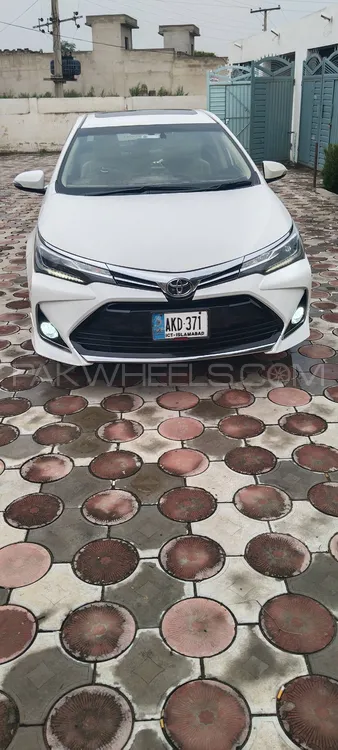Toyota Corolla 2018 for Sale in Jalalpur Jattan Image-1