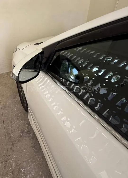 Toyota Corolla 2019 for Sale in Islamabad Image-1