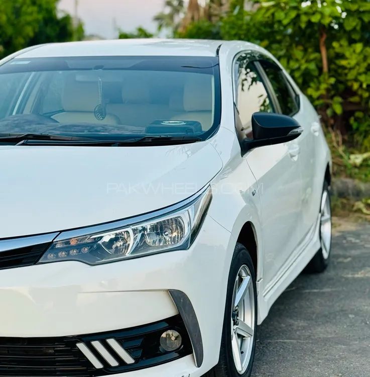 Toyota Corolla 2019 for Sale in Bhera Image-1