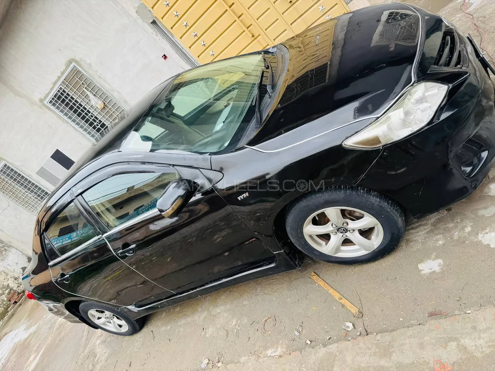 Toyota Corolla 2011 for Sale in Lahore Image-1