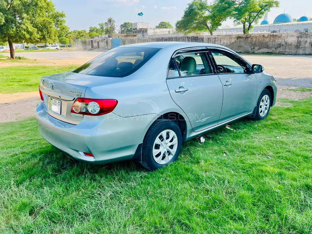 Toyota Corolla 2014 for Sale in Islamabad Image-1