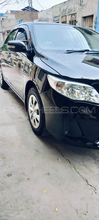 Toyota Corolla 2014 for Sale in Faisalabad Image-1