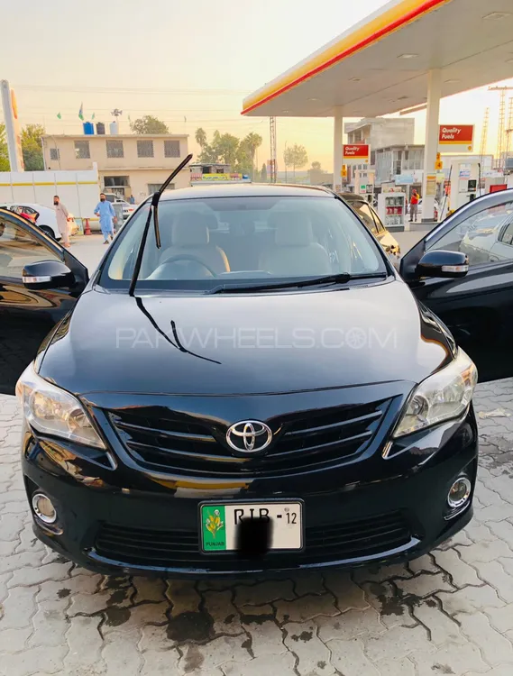 Toyota Corolla 2012 for Sale in Abbottabad Image-1