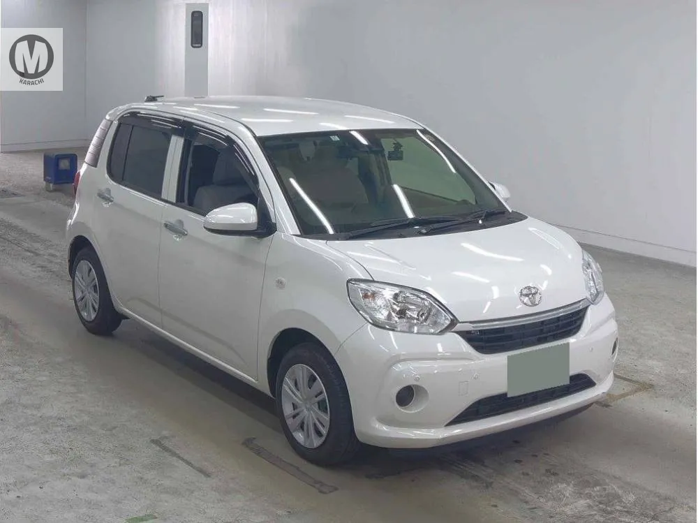 Toyota Passo 2022 for Sale in Karachi Image-1