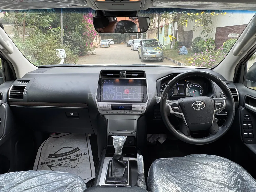 ٹویوٹا پراڈو 2019 for Sale in کراچی ٹویوٹا پراڈو 2019 for Sale in کراچی Image-10